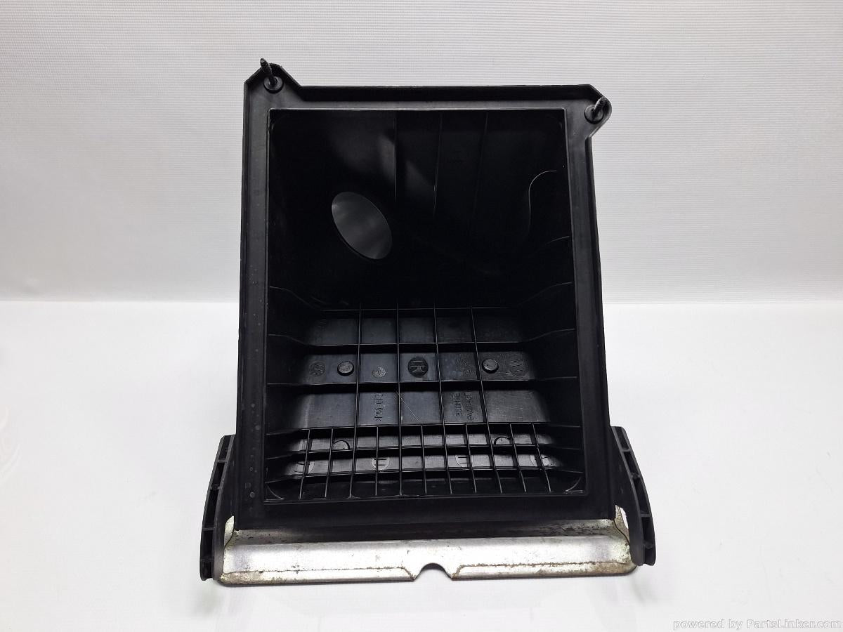 Capac carsa filtru aer AUDI A4 II (8E2, B6) [ 2000 - 2005 ] 2.0 (ALT) 96KW|130HP OEM 06B133837AG