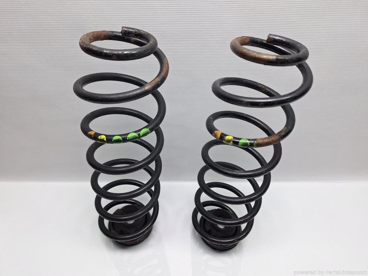 Arcuri spate VOLKSWAGEN GOLF IV (1J1) [ 1997 - 2007 ] 1.6 (AWB) 78KW|107HP