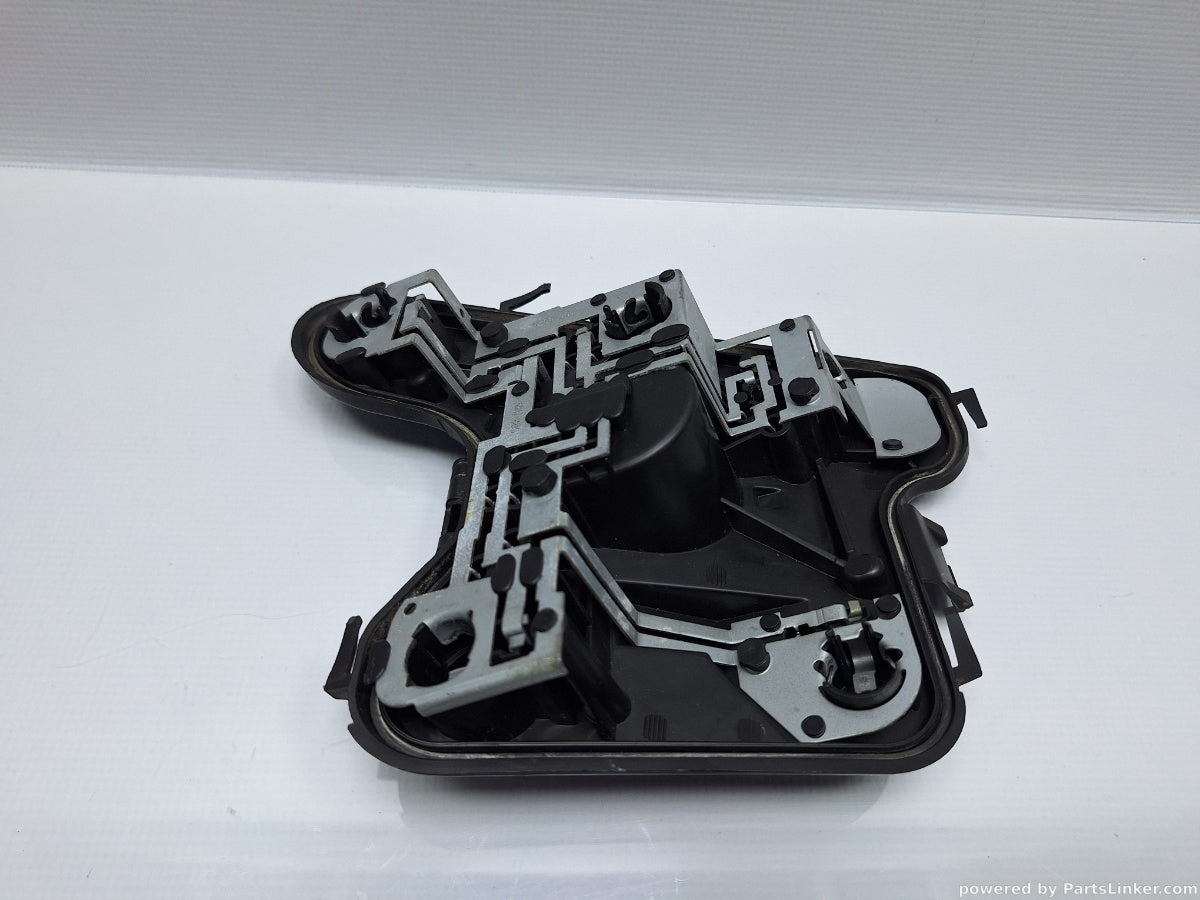 Soclu stop Stanga AUDI A4 II (8E2, B6) [ 2000 - 2005 ] 2.0 (ALT) 96KW|130HP HELLA 153947