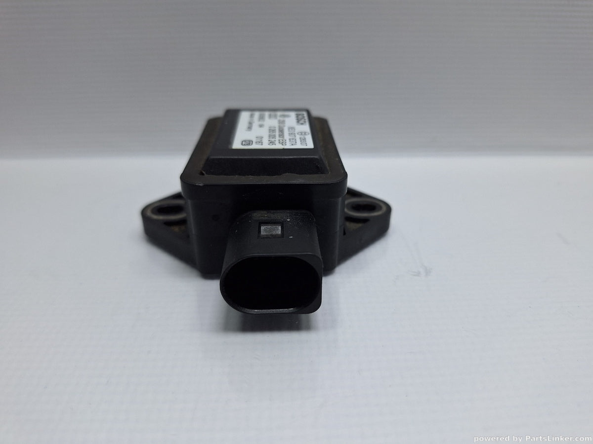 Senzor ESP AUDI A4 II (8E2, B6) [ 2000 - 2005 ] 2.0 (ALT) 96KW|130HP BOSCH 0265005245 8E0907637A