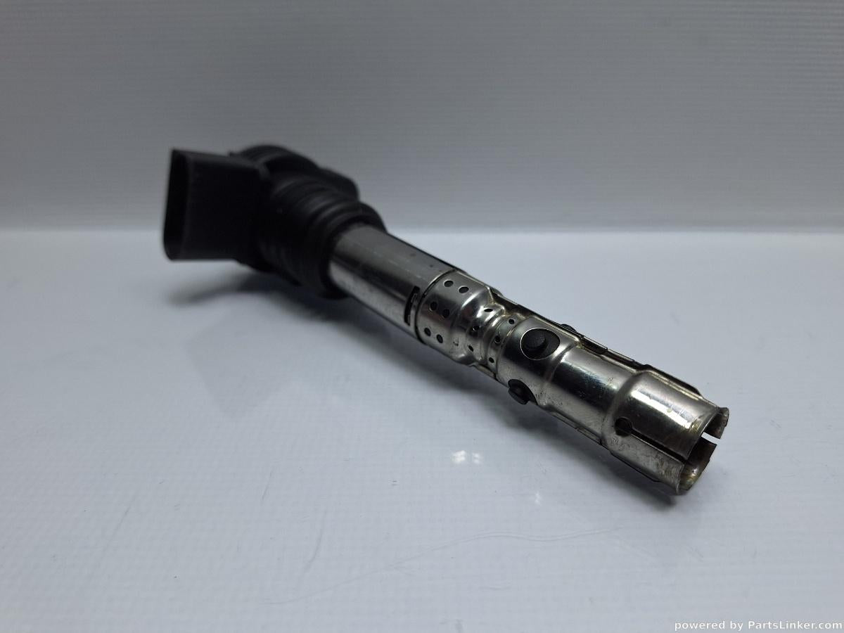 Bobina inductie AUDI A4 II (8E2, B6) [ 2000 - 2005 ] 2.0 (ALT) 96KW|130HP OEM 06A905115D