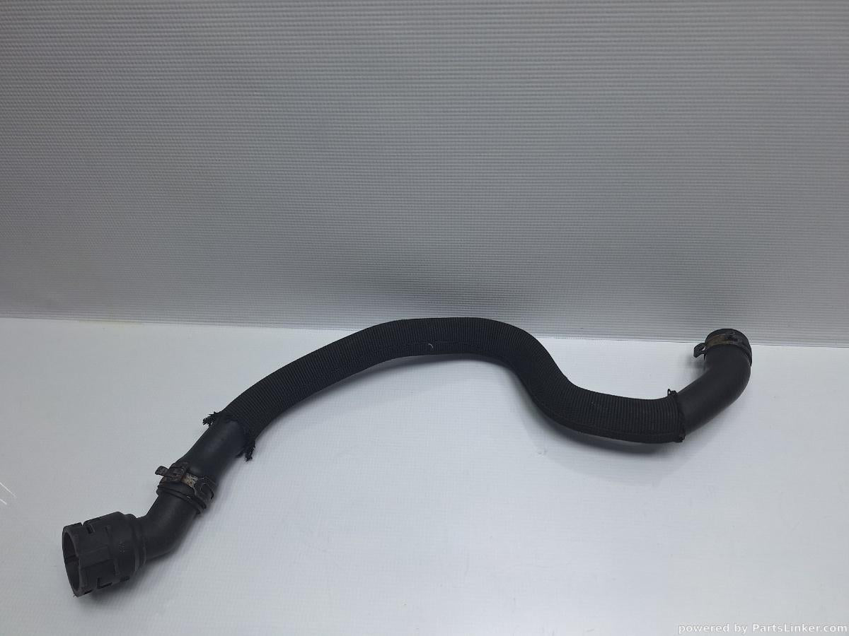 Furtun apa AUDI A4 II (8E2, B6) [ 2000 - 2005 ] 2.0 (ALT) 96KW|130HP OEM 8E0121049