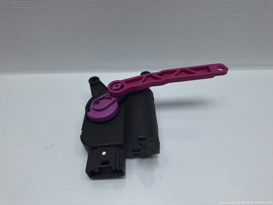 Motoras clapeta aeroterma AUDI A4 II (8E2, B6) [ 2000 - 2005 ] 2.0 (ALT) 96KW|130HP BOSCH 0132801300 8E1820511A