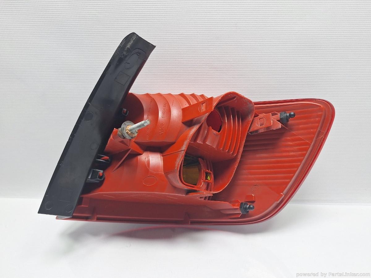Stop aripa Stanga AUDI A6 III Avant (4F5, C6) [ 2005 - 2011 ] TDI (BLB, BRE) 103KW|140HP Valeo 89034302