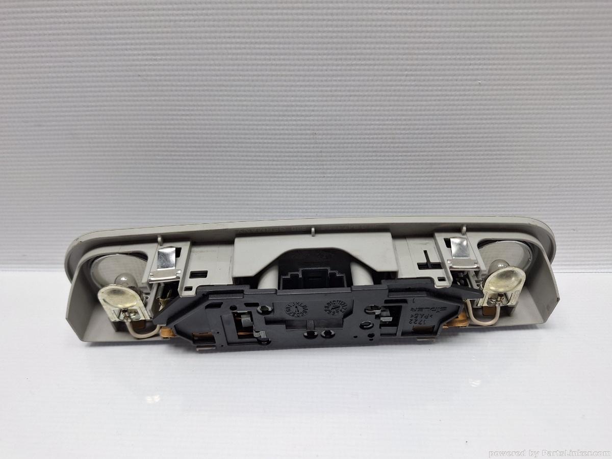 Lampa plafon AUDI A6 III Avant (4F5, C6) [ 2005 - 2011 ] TDI (BLB, BRE) 103KW|140HP OEM 4L0947111B