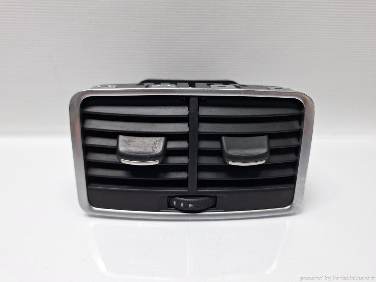 Grila ventilatie pasageri AUDI A6 III Avant (4F5, C6) [ 2005 - 2011 ] TDI (BLB, BRE) 103KW|140HP 4F0819203C