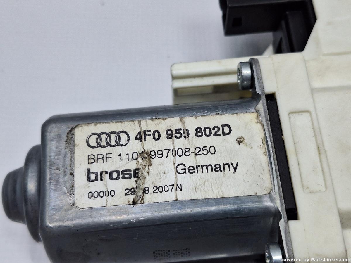 Motoras macara geam dreapta spate AUDI A6 III Avant (4F5, C6) [ 2005 - 2011 ] TDI (BLB, BRE) 103KW|140HP OEM 4F0959802D