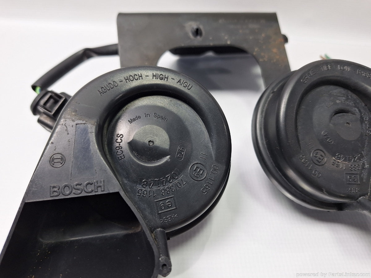 Set claxoane AUDI A6 III Avant (4F5, C6) [ 2005 - 2011 ] TDI (BLB, BRE) 103KW|140HP 4F0951221 , 4F0951229