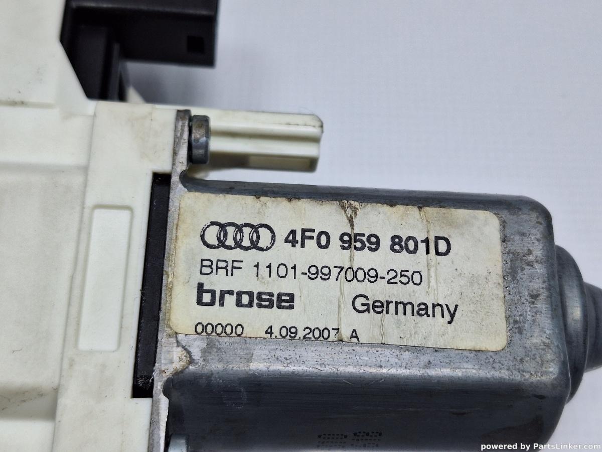 Motoras macara geam stanga fata AUDI A6 III Avant (4F5, C6) [ 2005 - 2011 ] TDI (BLB, BRE) 103KW|140HP OEM 4F0959801D