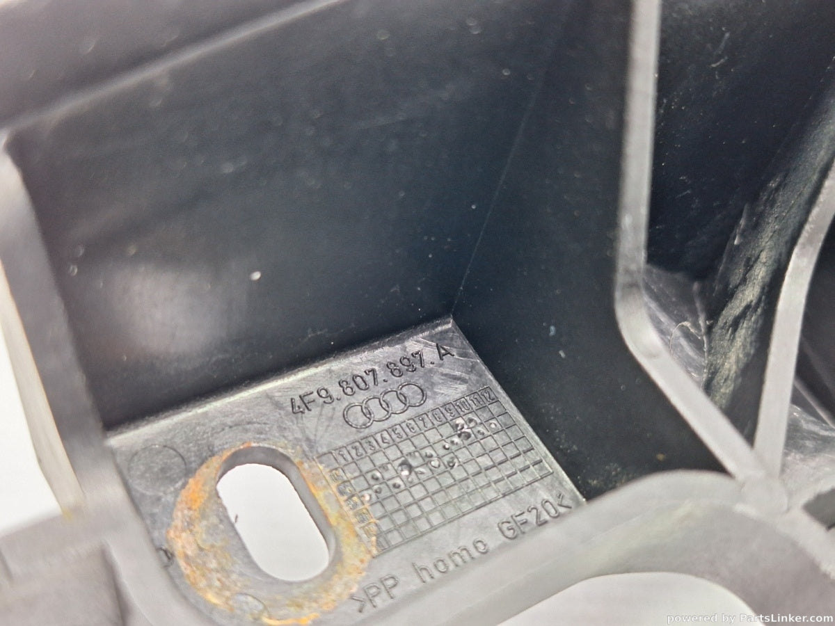 Suport bara stanga spate AUDI A6 III Avant (4F5, C6) [ 2005 - 2011 ] TDI (BLB, BRE) 103KW|140HP 4F9807897A