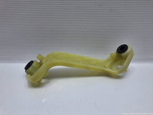 Prindere stop aripa Stanga AUDI A6 III Avant (4F5, C6) [ 2005 - 2011 ] TDI (BLB, BRE) 103KW|140HP 4F9945067