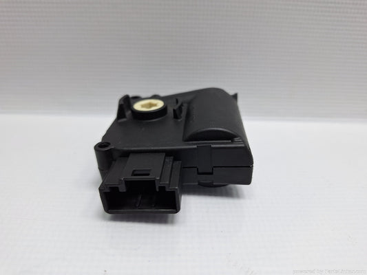 Motoras clapeta aeroterma AUDI A6 III Avant (4F5, C6) [ 2005 - 2011 ] TDI (BLB, BRE) 103KW|140HP BOSCH 0132801359 4F0820511A