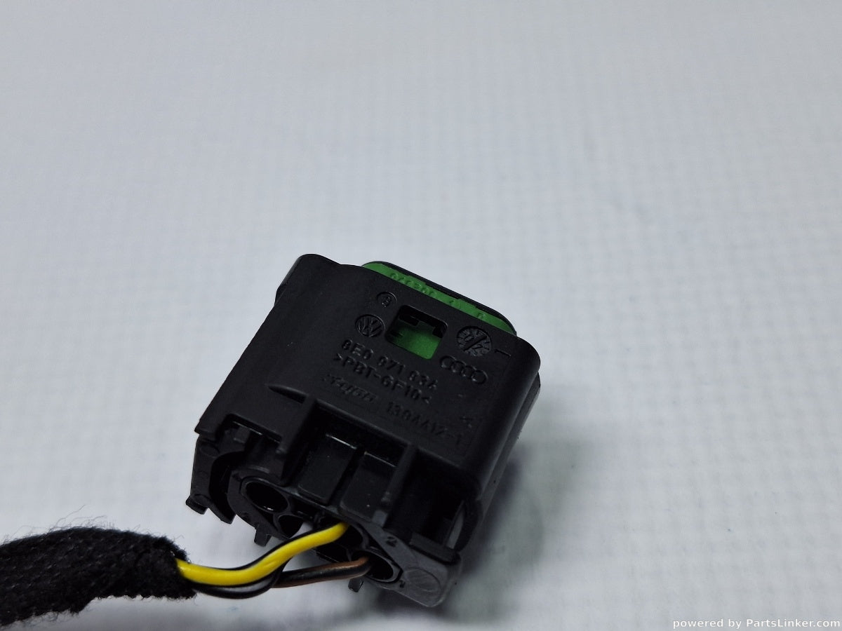 Mufa / conector 4 pini AUDI A6 III Avant (4F5, C6) [ 2005 - 2011 ] TDI (BLB, BRE) 103KW|140HP 8E0971934