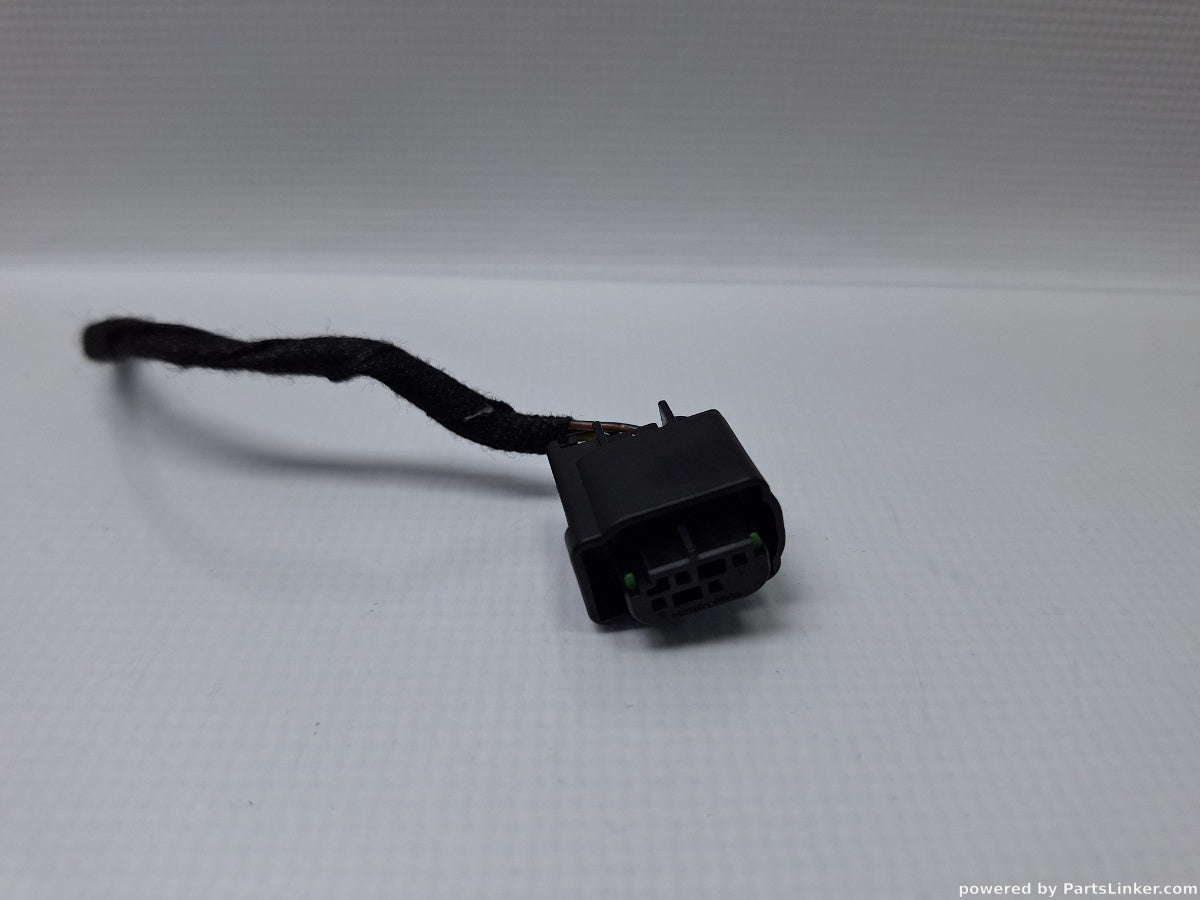 Mufa / conector 4 pini AUDI A6 III Avant (4F5, C6) [ 2005 - 2011 ] TDI (BLB, BRE) 103KW|140HP 8E0971934