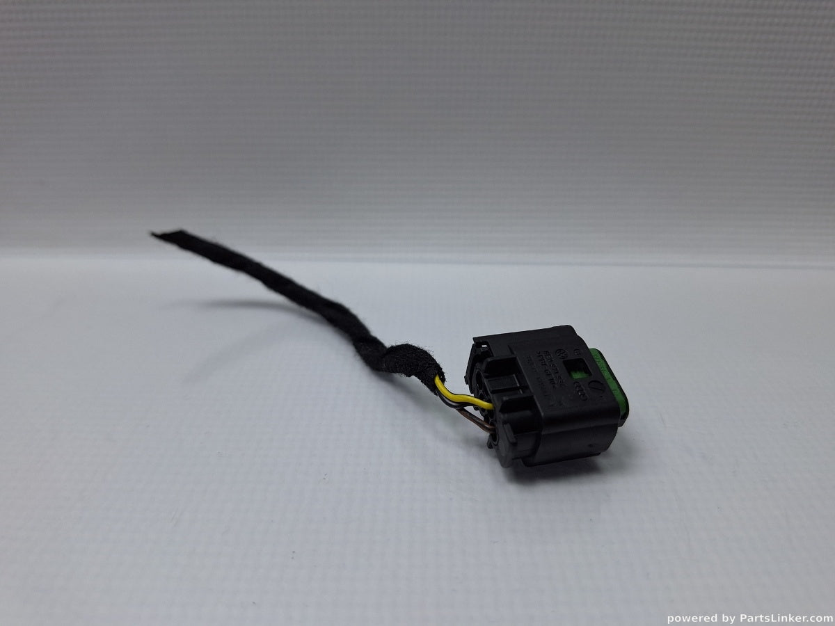 Mufa / conector 4 pini AUDI A6 III Avant (4F5, C6) [ 2005 - 2011 ] TDI (BLB, BRE) 103KW|140HP 8E0971934