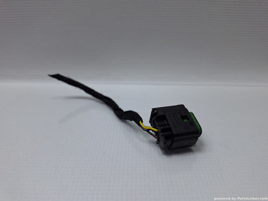 Mufa / conector 4 pini AUDI A6 III Avant (4F5, C6) [ 2005 - 2011 ] TDI (BLB, BRE) 103KW|140HP 8E0971934