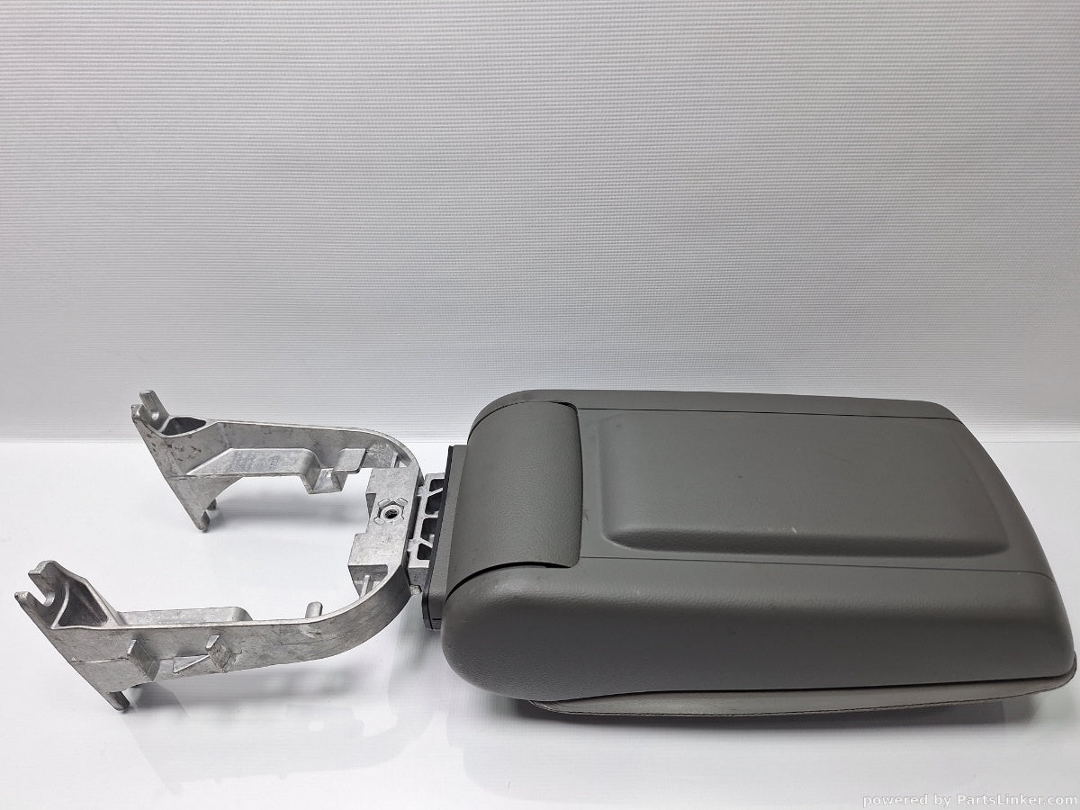 Cotiera auto AUDI A6 III Avant (4F5, C6) [ 2005 - 2011 ] TDI (BLB, BRE) 103KW|140HP 4F0864245R