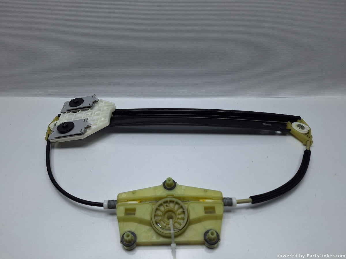 Macara geam stanga spate AUDI A6 III Avant (4F5, C6) [ 2005 - 2011 ] TDI (BLB, BRE) 103KW|140HP 4F0839461B