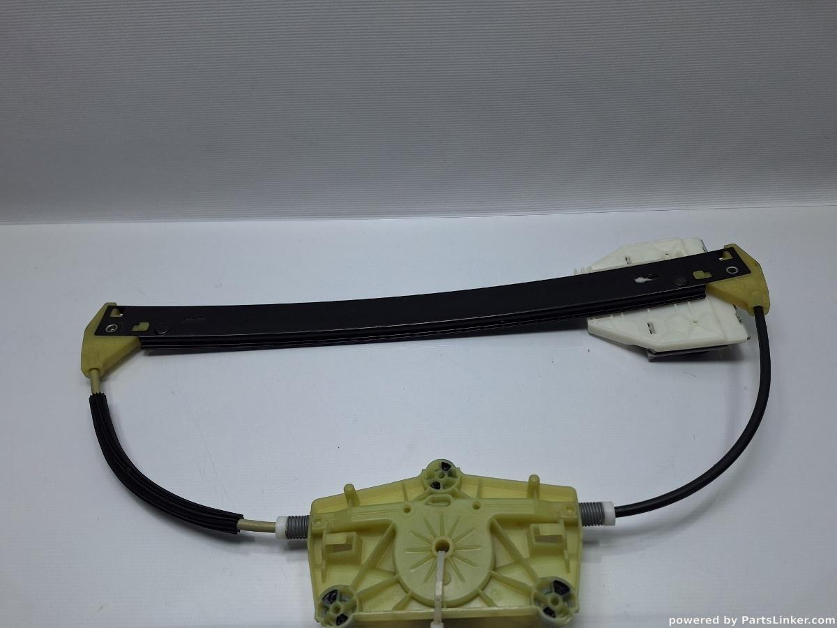 Macara geam stanga spate AUDI A6 III Avant (4F5, C6) [ 2005 - 2011 ] TDI (BLB, BRE) 103KW|140HP OEM 4F0839461B