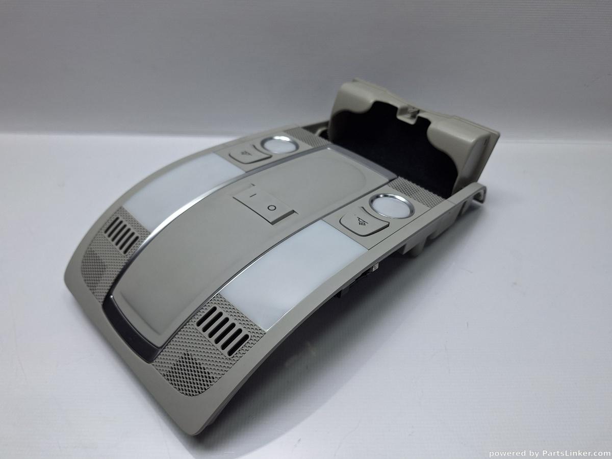 Lampa lumini AUDI A6 III Avant (4F5, C6) [ 2005 - 2011 ] TDI (BLB, BRE) 103KW|140HP OEM 4F0947135BQ