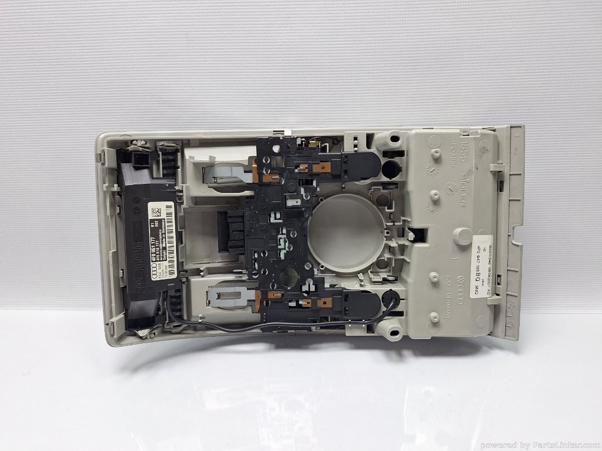 Lampa lumini AUDI A6 III Avant (4F5, C6) [ 2005 - 2011 ] TDI (BLB, BRE) 103KW|140HP 4F0947135BQ