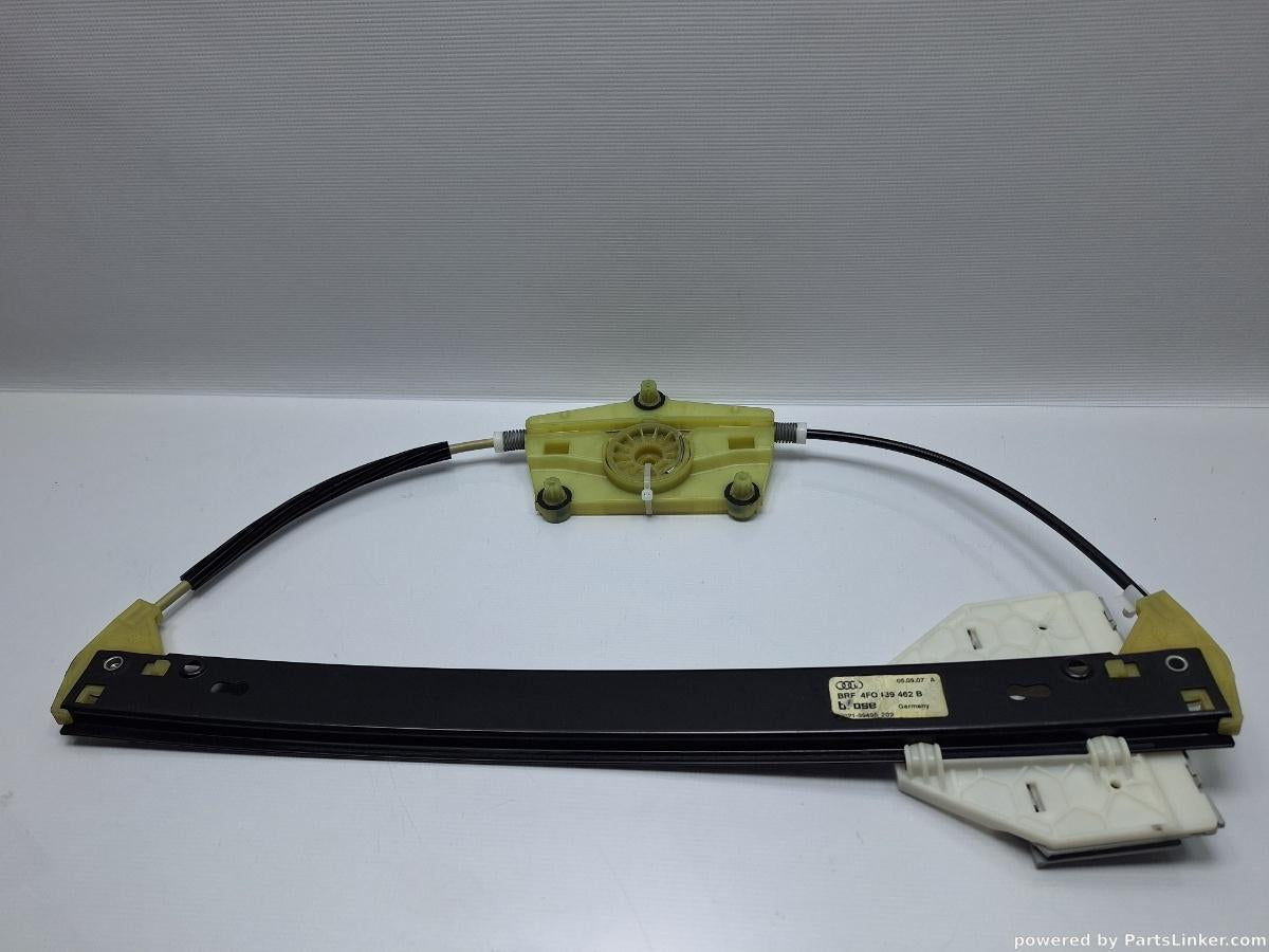 Motoras macara geam dreapta spate AUDI A6 III Avant (4F5, C6) [ 2005 - 2011 ] TDI (BLB, BRE) 103KW|140HP OEM 4F0839462B