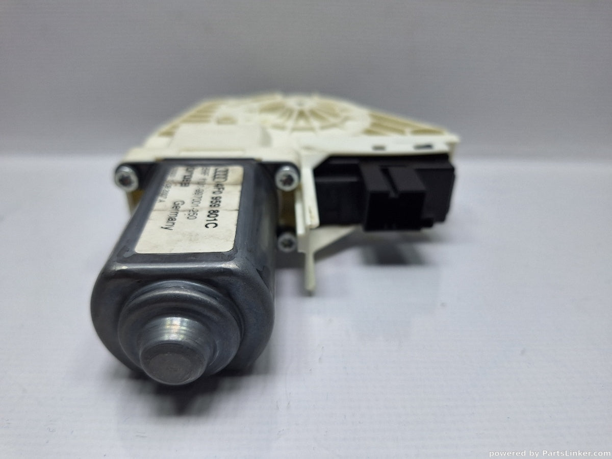 Motoras macara geam stanga spate AUDI A6 III Avant (4F5, C6) [ 2005 - 2011 ] TDI (BLB, BRE) 103KW|140HP 4F0959801C