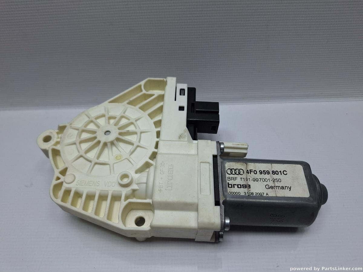 Motoras macara geam stanga spate AUDI A6 III Avant (4F5, C6) [ 2005 - 2011 ] TDI (BLB, BRE) 103KW|140HP OEM 4F0959801C