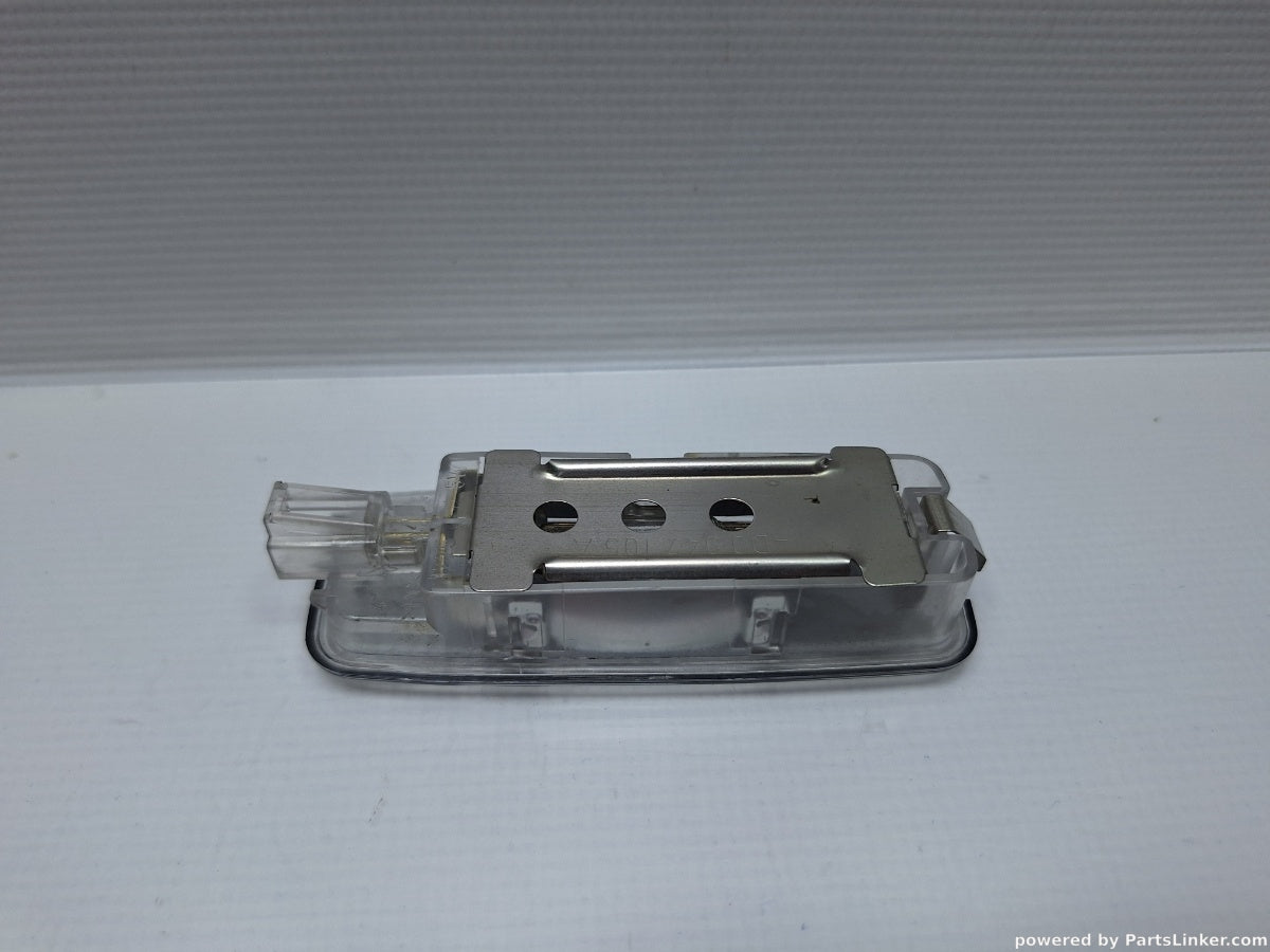 Lampa parasolar AUDI A6 III Avant (4F5, C6) [ 2005 - 2011 ] TDI (BLB, BRE) 103KW|140HP 4E0947105