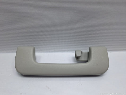 Maner plafon dreapta spate AUDI A6 III Avant (4F5, C6) [ 2005 - 2011 ] TDI (BLB, BRE) 103KW|140HP 8P0857608F