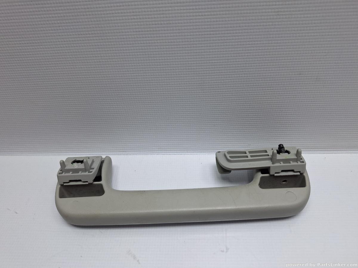 Maner plafon stanga spate AUDI A6 III Avant (4F5, C6) [ 2005 - 2011 ] TDI (BLB, BRE) 103KW|140HP OEM 8P0857607N