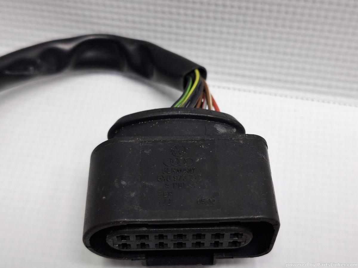 Mufa / conector 14 pini AUDI A6 III Avant (4F5, C6) [ 2005 - 2011 ] TDI (BLB, BRE) 103KW|140HP OEM 6X0973717
