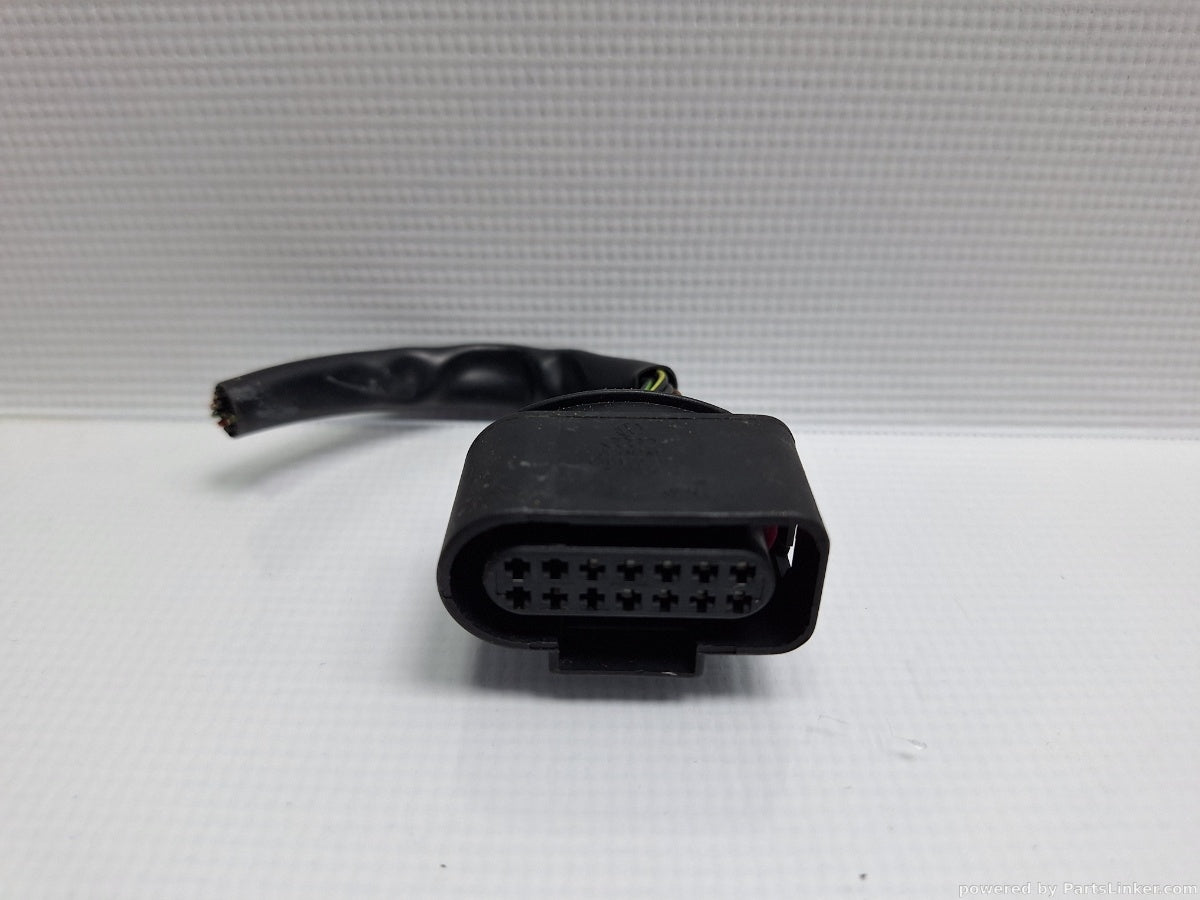Mufa / conector 14 pini AUDI A6 III Avant (4F5, C6) [ 2005 - 2011 ] TDI (BLB, BRE) 103KW|140HP 6X0973717