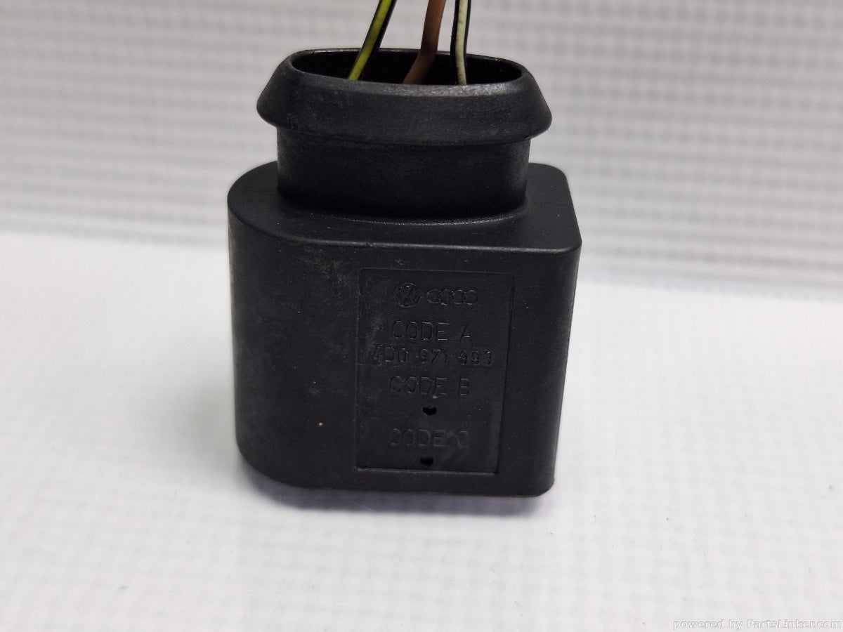 Mufa / conector 3 pini AUDI A6 III Avant (4F5, C6) [ 2005 - 2011 ] TDI (BLB, BRE) 103KW|140HP 4D0971993