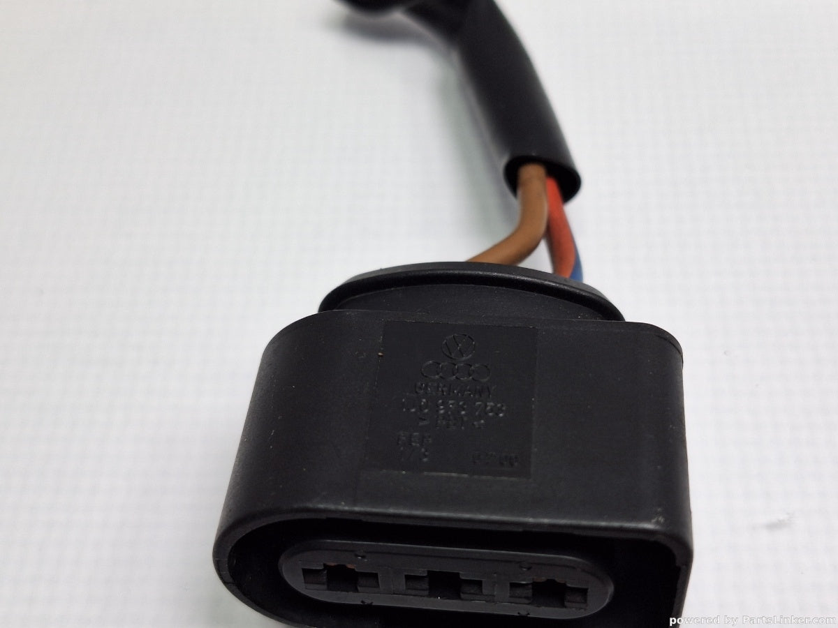 Mufa / conector 3 pini AUDI A6 III Avant (4F5, C6) [ 2005 - 2011 ] TDI (BLB, BRE) 103KW|140HP 1J0973753