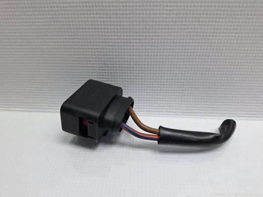 Mufa / conector 3 pini AUDI A6 III Avant (4F5, C6) [ 2005 - 2011 ] TDI (BLB, BRE) 103KW|140HP 1J0973753