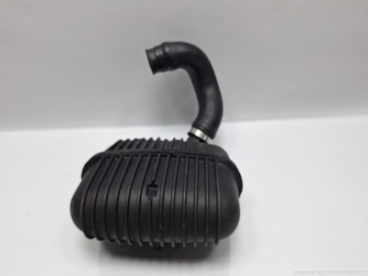 Rezervor vacuum AUDI A6 III Avant (4F5, C6) [ 2005 - 2011 ] TDI (BLB, BRE) 103KW|140HP OEM 8E0129955B