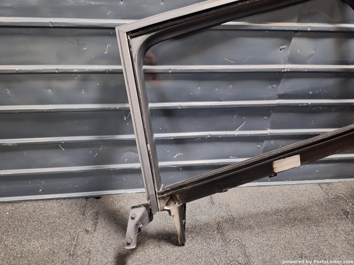 Rama geam usa stanga spate AUDI A6 III Avant (4F5, C6) [ 2005 - 2011 ] TDI (BLB, BRE) 103KW|140HP OEM 4F9839629D