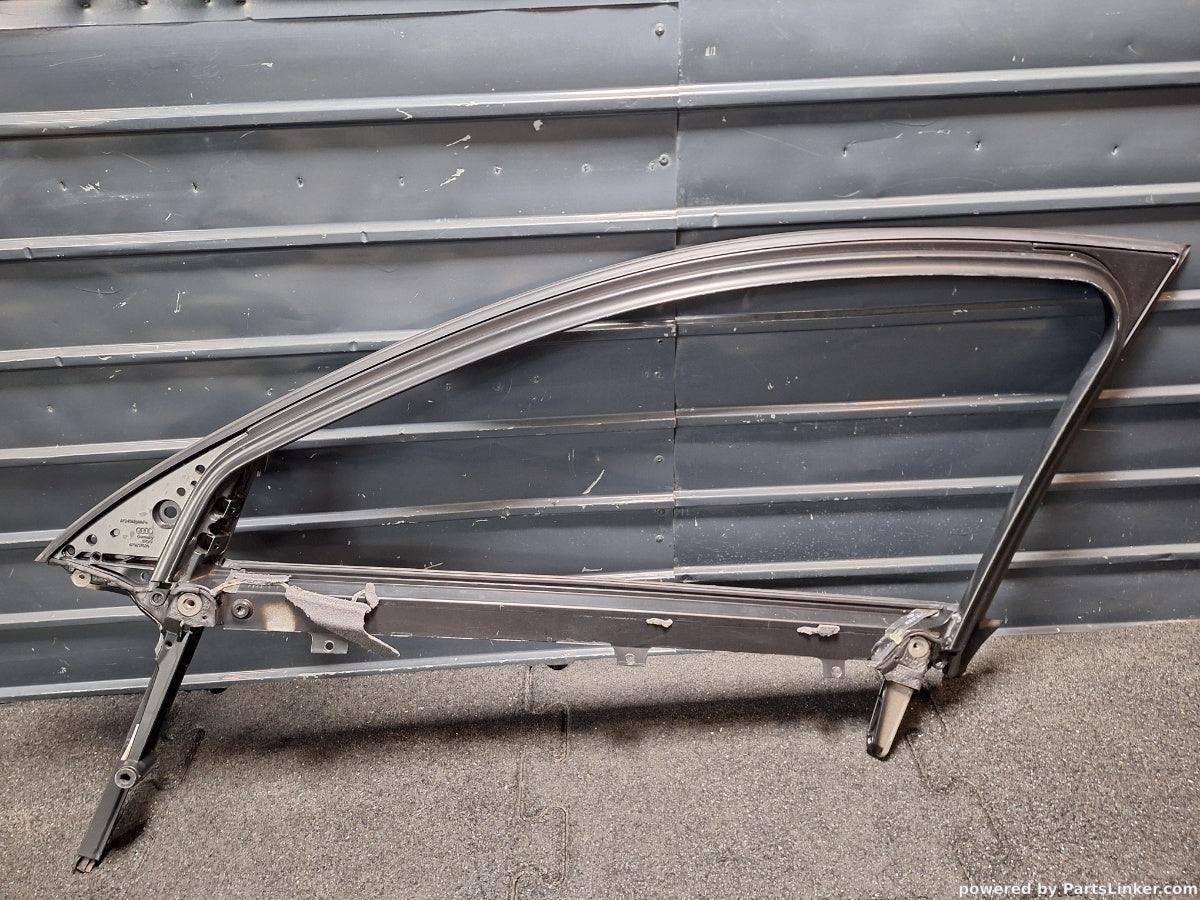 Rama geam usa dreapta fata AUDI A6 III Avant (4F5, C6) [ 2005 - 2011 ] TDI (BLB, BRE) 103KW|140HP 4F0837440M , 4F0837630