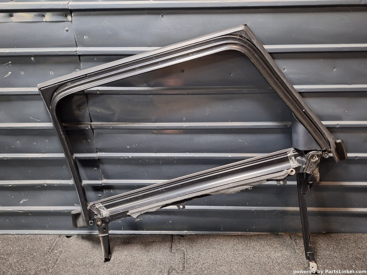 Rama geam usa dreapta spate AUDI A6 III Avant (4F5, C6) [ 2005 - 2011 ] TDI (BLB, BRE) 103KW|140HP 4F9839440M