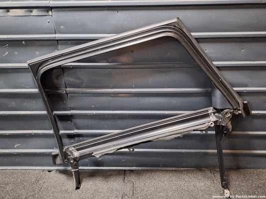 Rama geam usa dreapta spate AUDI A6 III Avant (4F5, C6) [ 2005 - 2011 ] TDI (BLB, BRE) 103KW|140HP 4F9839440M