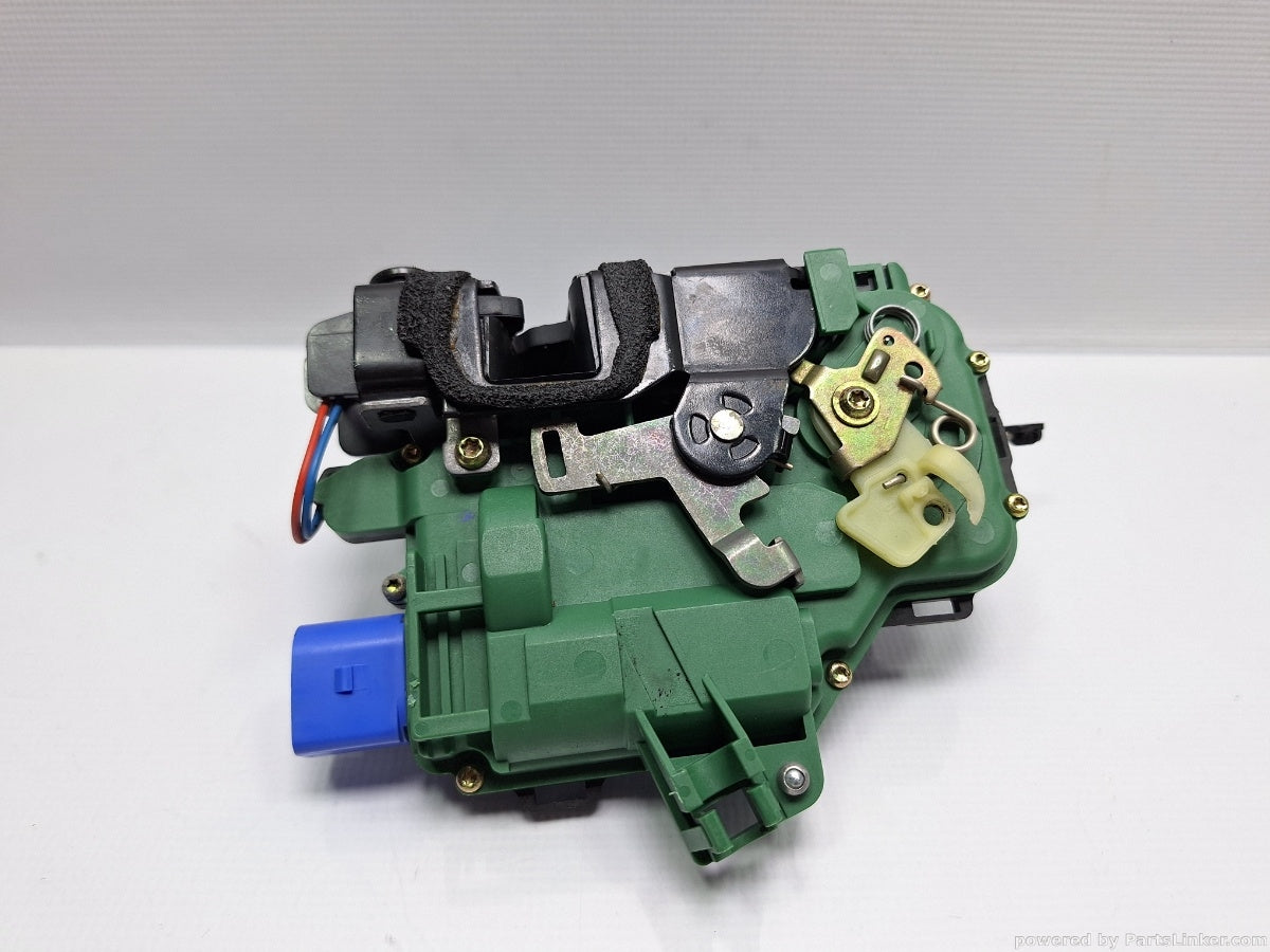 Broasca usa stanga fata VOLKSWAGEN POLO (9N_) [ 2001 - 2012 ] 16V (AUA, BBY, BKY) 55KW|75HP 3B1837015AQ