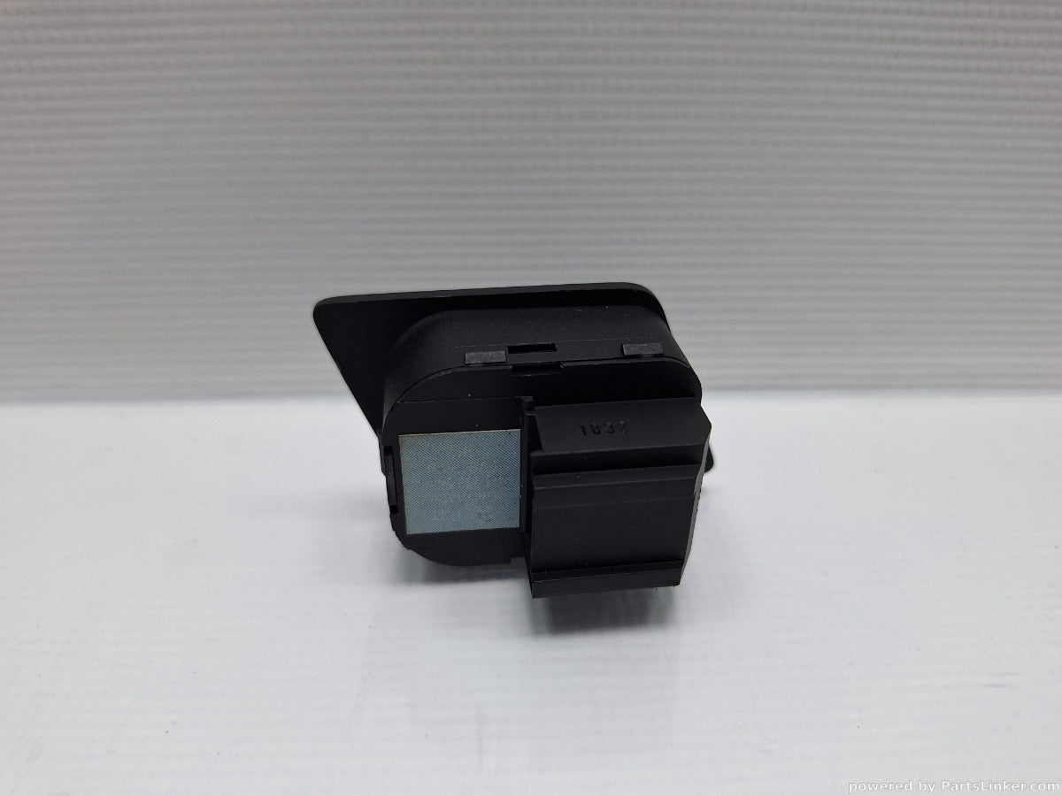 Buton reglaj oglinzi VOLKSWAGEN POLO (9N_) [ 2001 - 2012 ] 16V (AUA, BBY, BKY) 55KW|75HP 6Q1959565D
