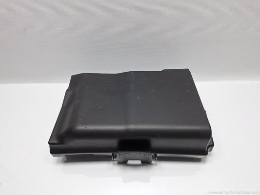 Capac caracasa baterie VOLKSWAGEN POLO (9N_) [ 2001 - 2012 ] 16V (AUA, BBY, BKY) 55KW|75HP OEM 6Q0915429D