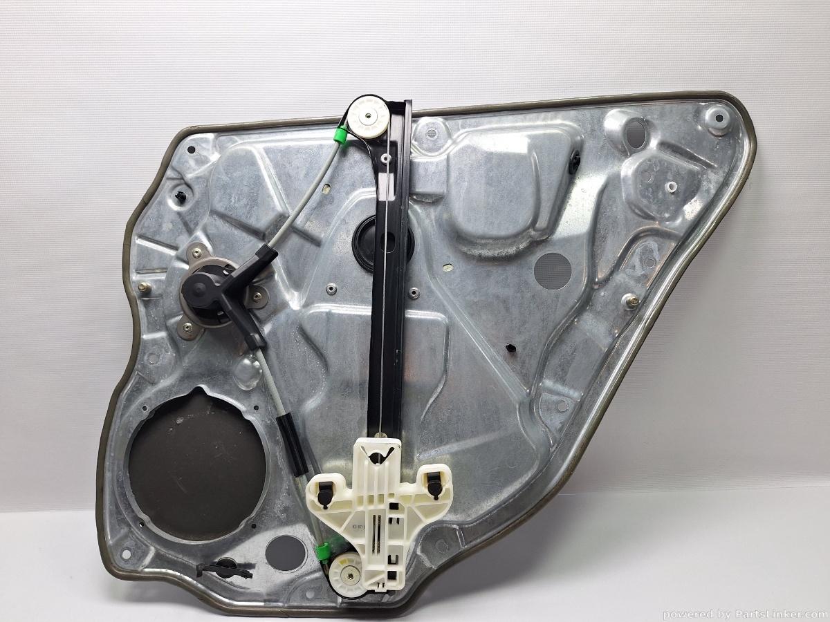 Macara geam electric stanga spate VOLKSWAGEN POLO (9N_) [ 2001 - 2012 ] 16V (AUA, BBY, BKY) 55KW|75HP OEM 6Q6839755