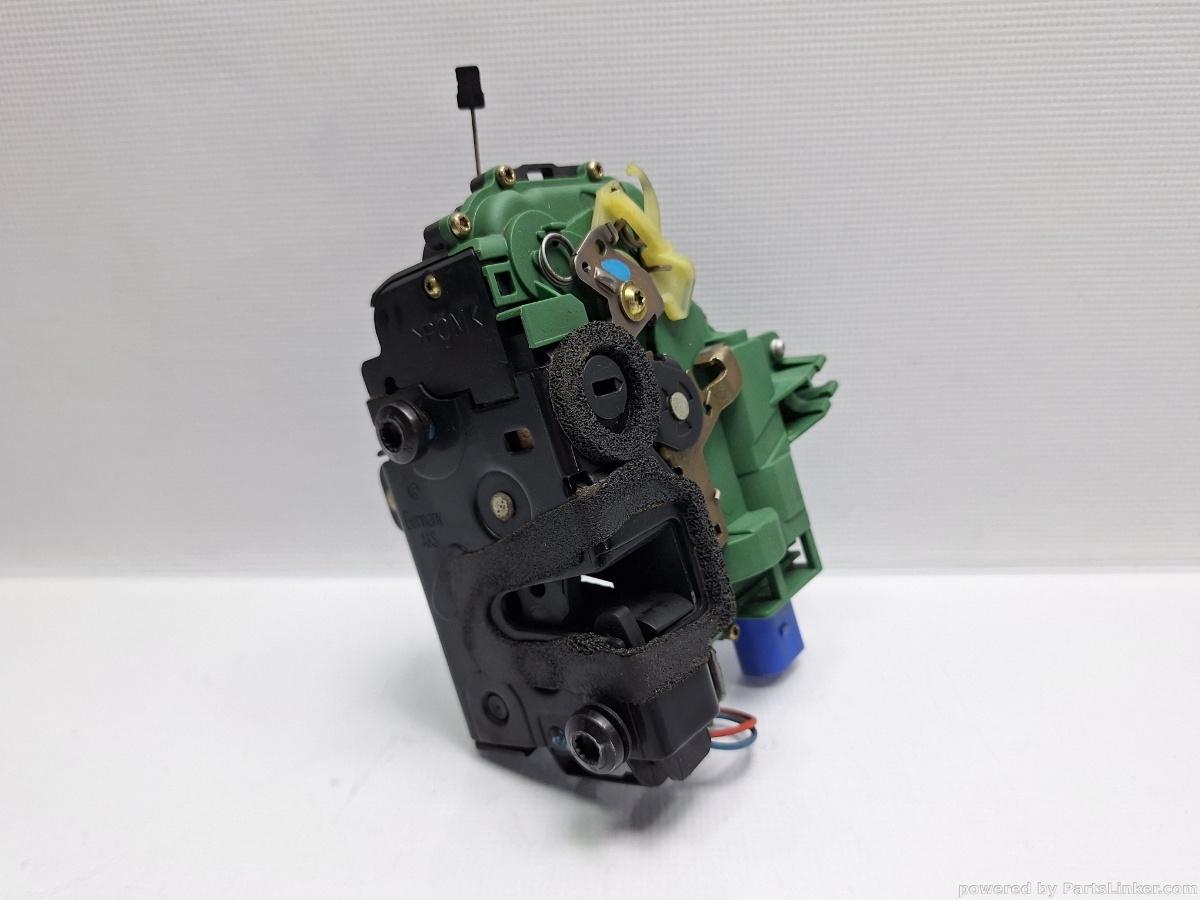 Broasca usa stanga spate VOLKSWAGEN POLO (9N_) [ 2001 - 2012 ] 12V (AZQ, BME) 47KW|64HP OEM 3B4839015AG