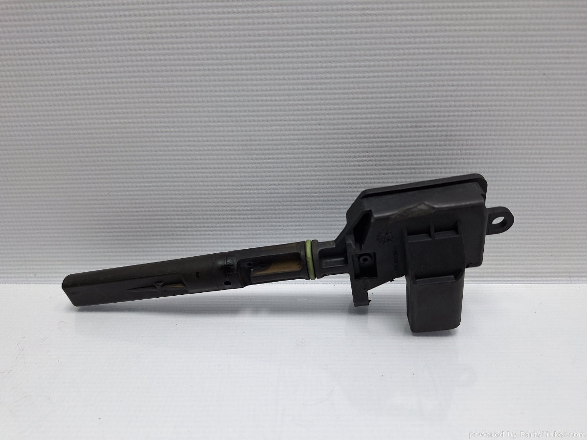 Senzor nivel ulei VOLKSWAGEN POLO (9N_) [ 2001 - 2012 ] 12V (AZQ, BME) 47KW|64HP 045907660D