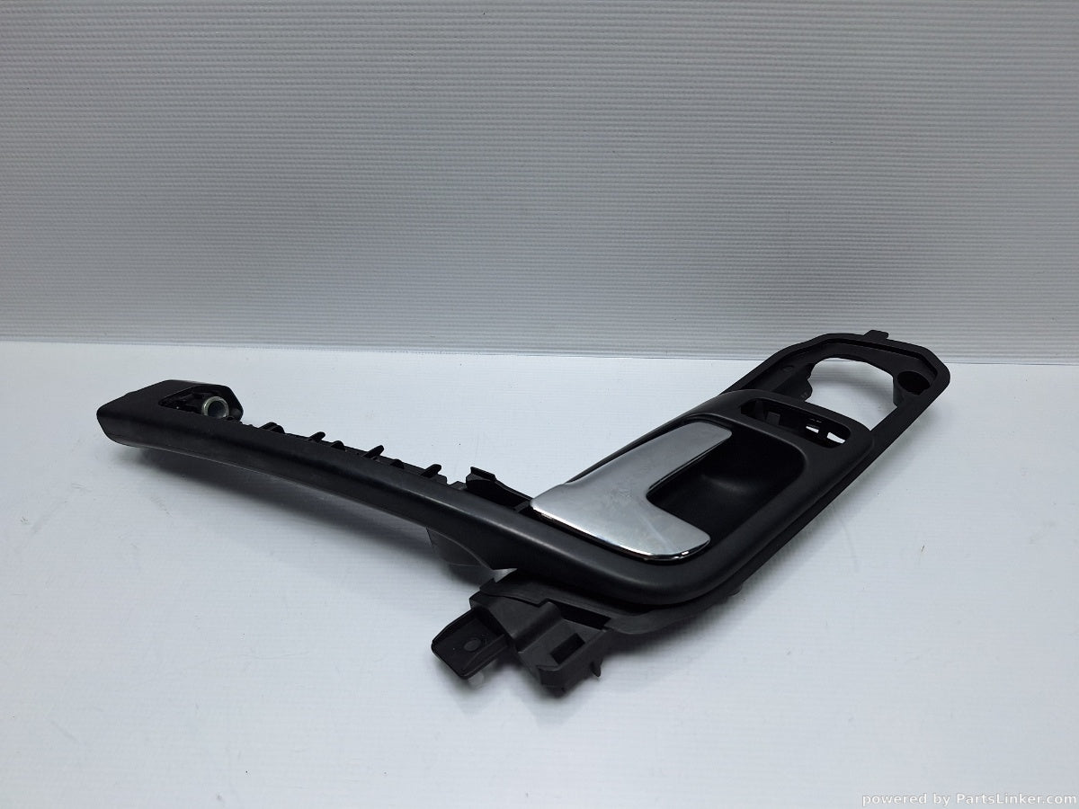 Maner usa dreapta fata VOLKSWAGEN POLO (9N_) [ 2001 - 2012 ] 12V (AZQ, BME) 47KW|64HP 6Q2867180L