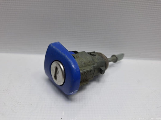 Butuc usa VOLKSWAGEN POLO (9N_) [ 2001 - 2012 ] 16V (AUA, BBY, BKY) 55KW|75HP OEM 6Q4837167E
