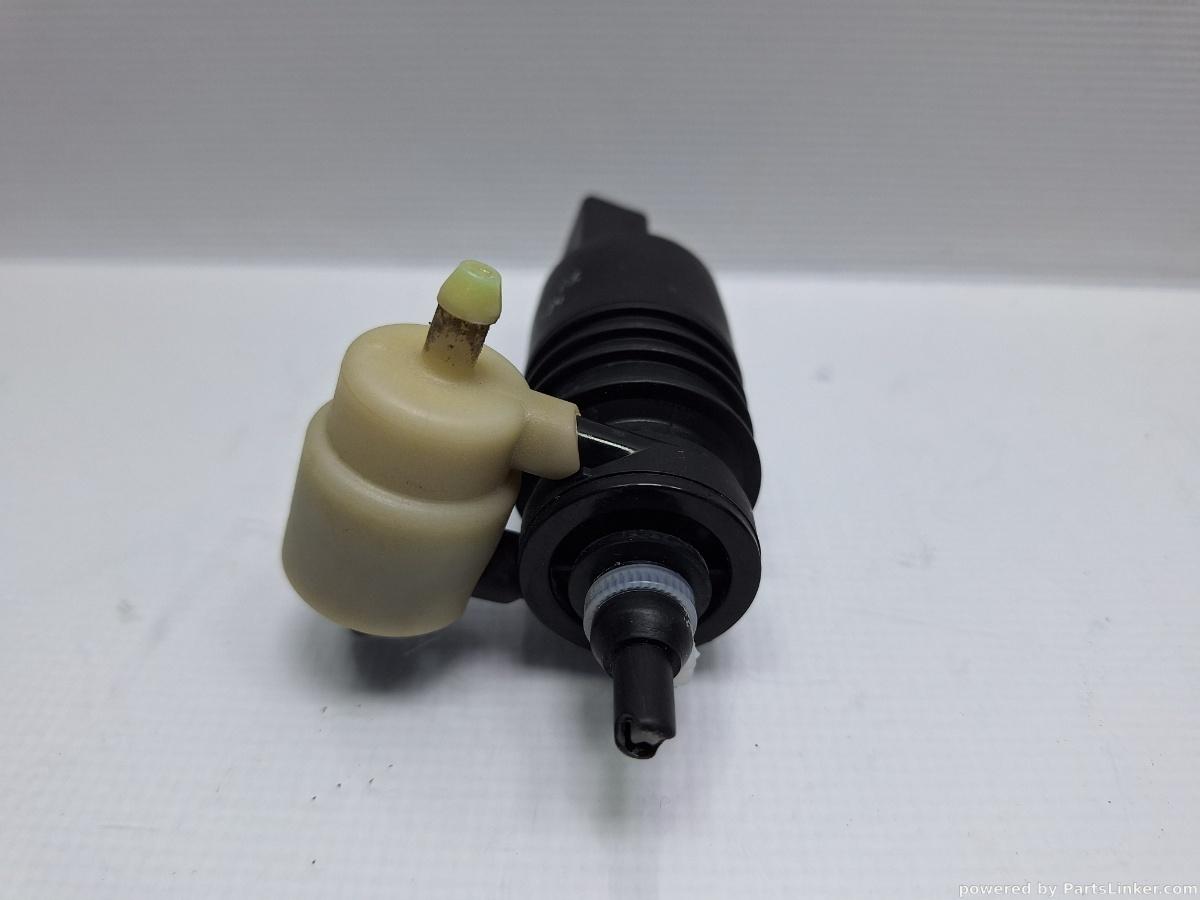 Pompita lichid parbriz VOLKSWAGEN POLO (9N_) [ 2001 - 2012 ] 16V (AUA, BBY, BKY) 55KW|75HP OEM 1K6955651